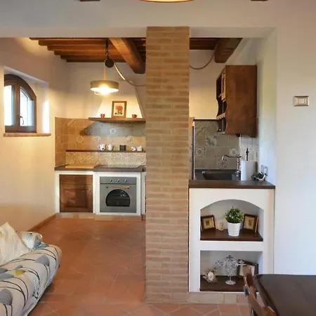 Podere Il Sorbo Apartment *