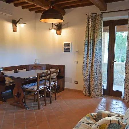 Podere Il Sorbo Apartment