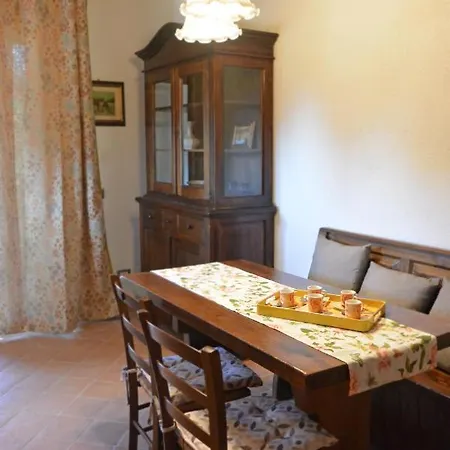 Podere Il Sorbo Apartment